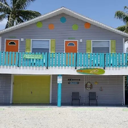 5583 Estero Blvd Iguana Mama'S Beach House